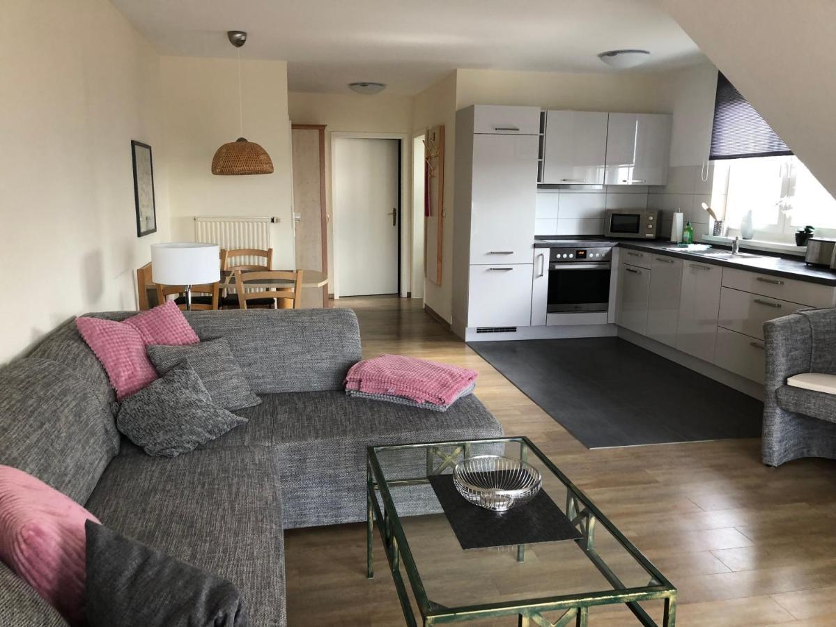 Ferienwohnung "Kranich" Im Ferien-Resort Ruegen Загард Екстериор снимка
