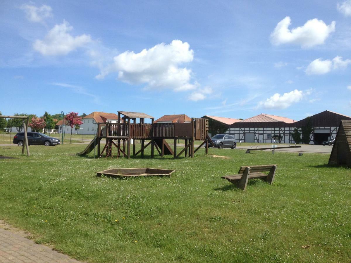 Ferienwohnung "Kranich" Im Ferien-Resort Ruegen Загард Екстериор снимка